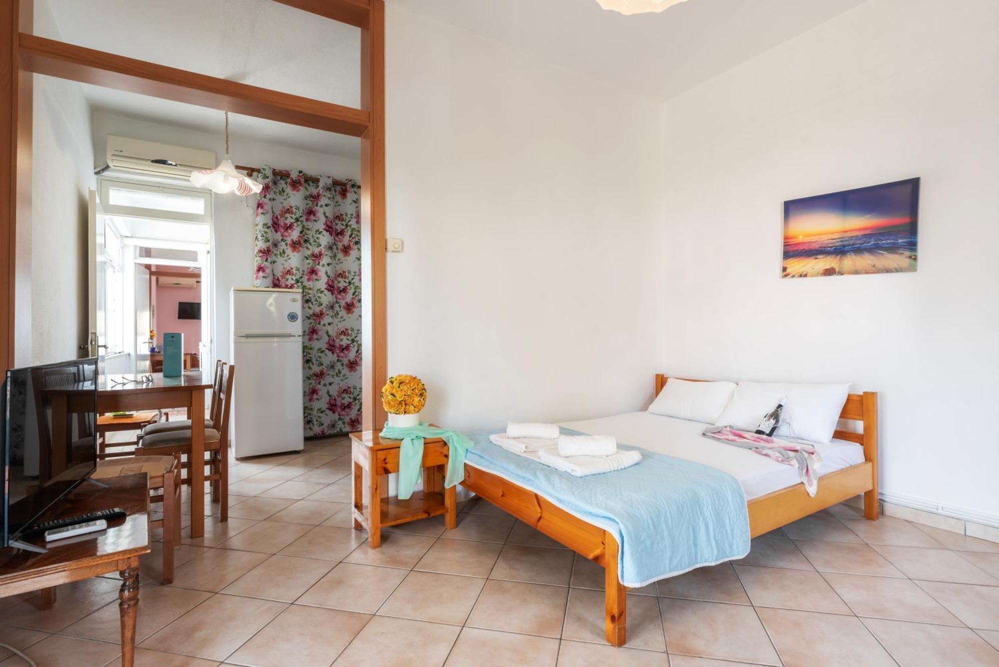 Marilena Apartments Anastasiou Velíka Kültér fotó